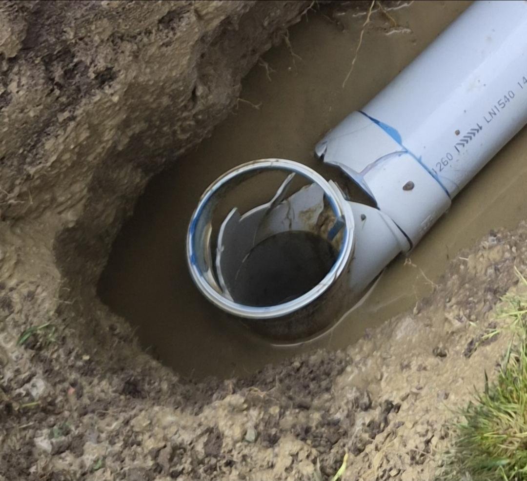 SOS Drain Cleaning clearing a blocked drain in Skye